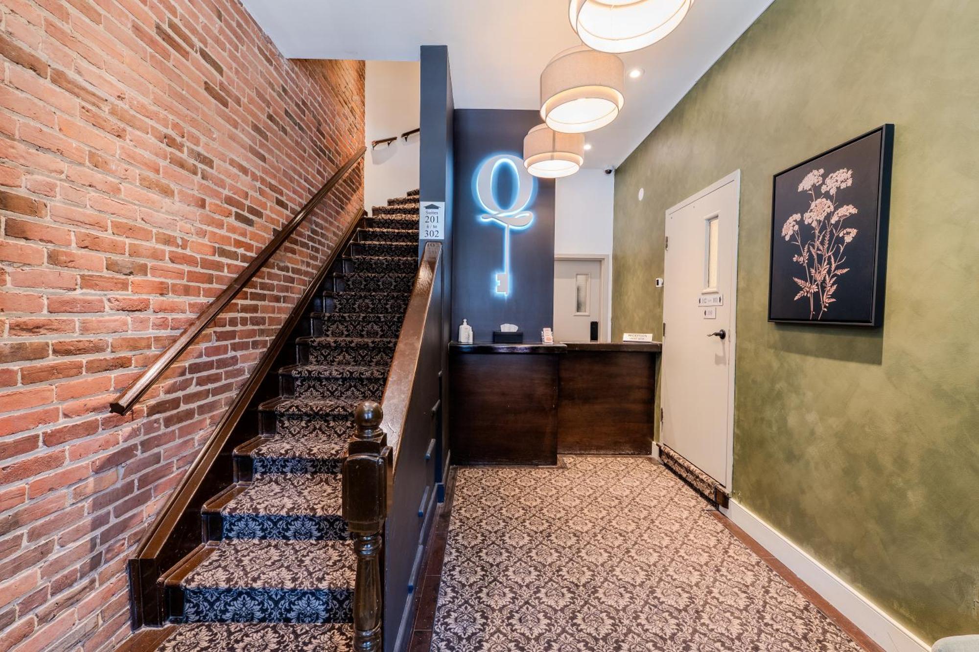 Self Check-In Boutique Hotel - Quartier Latin - Room 101 มอนทรีอัล ภายนอก รูปภาพ